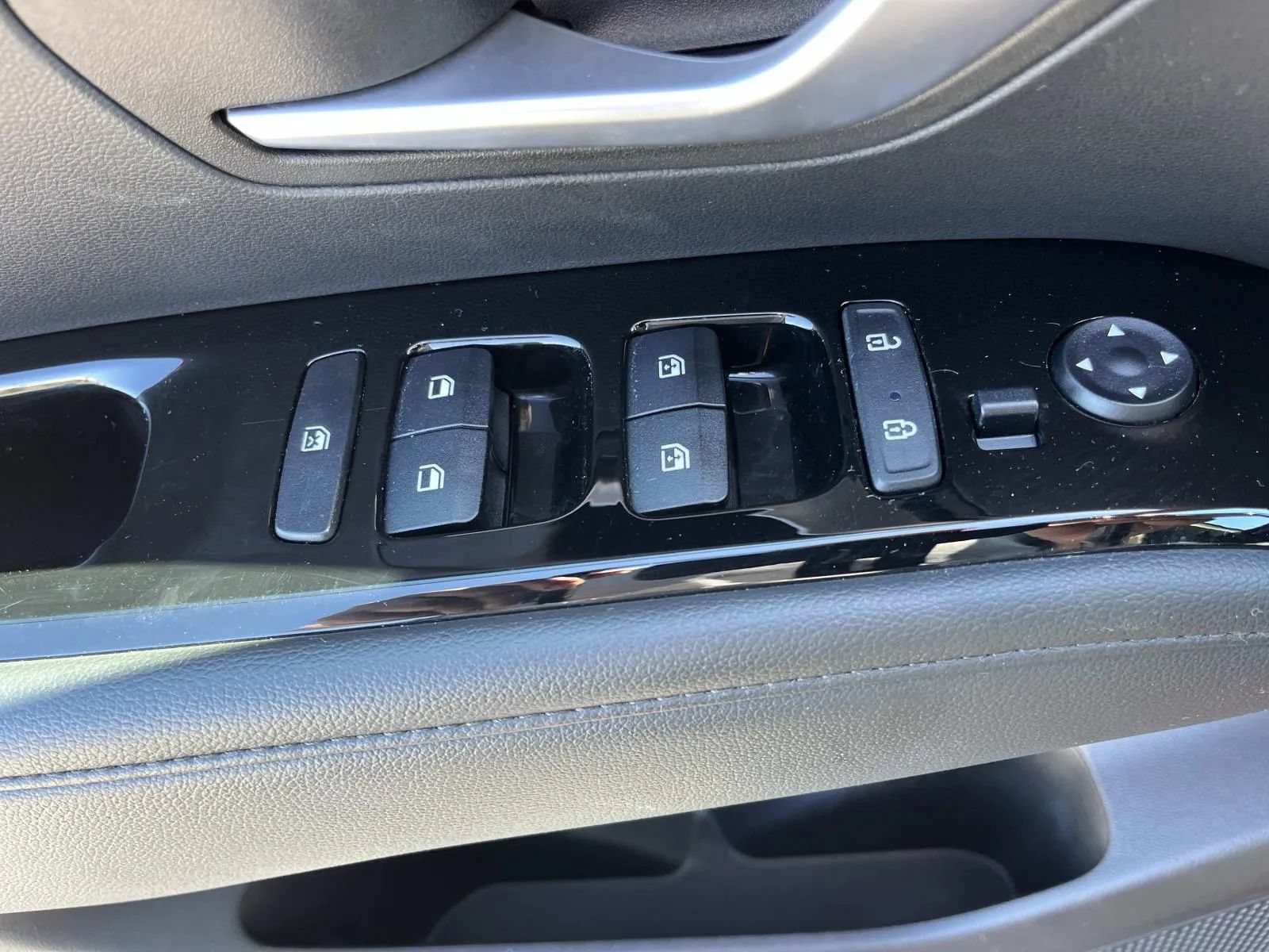 Used 2022 Hyundai Tucson SEL w/ Convenience Package FWD image 29