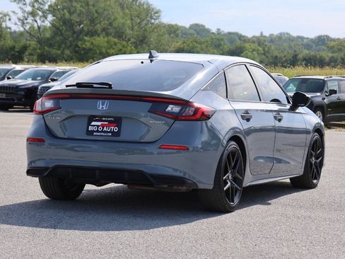Used 2023 Honda Civic Sport image 9