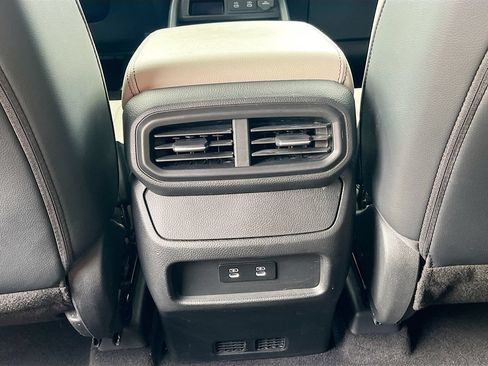 Used 2026 Honda Passport RTL image 23