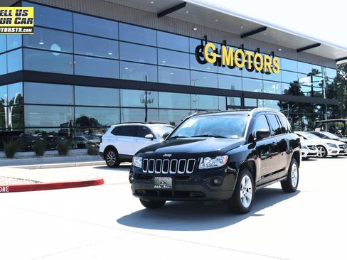 Used 2013 Jeep Compass Sport image 1