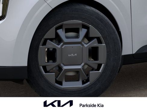 New 2026 Kia Carnival EX FWD image 9