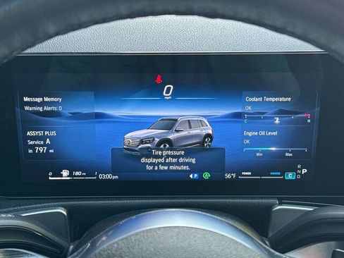 Used 2025 Mercedes-Benz GLB 250 GLB 250 4D Sport Utility 4MATI image 31