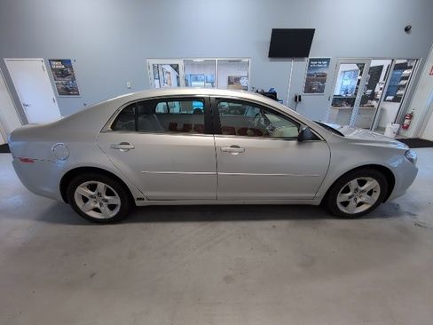 Used 2012 Chevrolet Malibu LS image 6