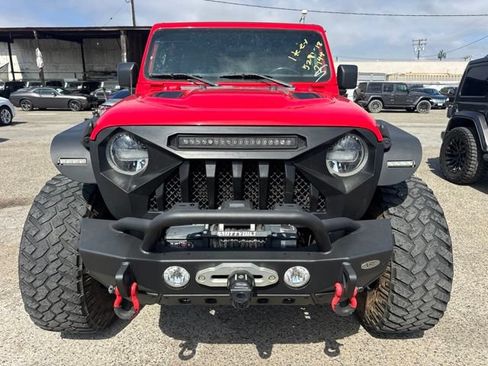 Used 2021 Jeep Wrangler Unlimited Rubicon AWD/4WD image 2