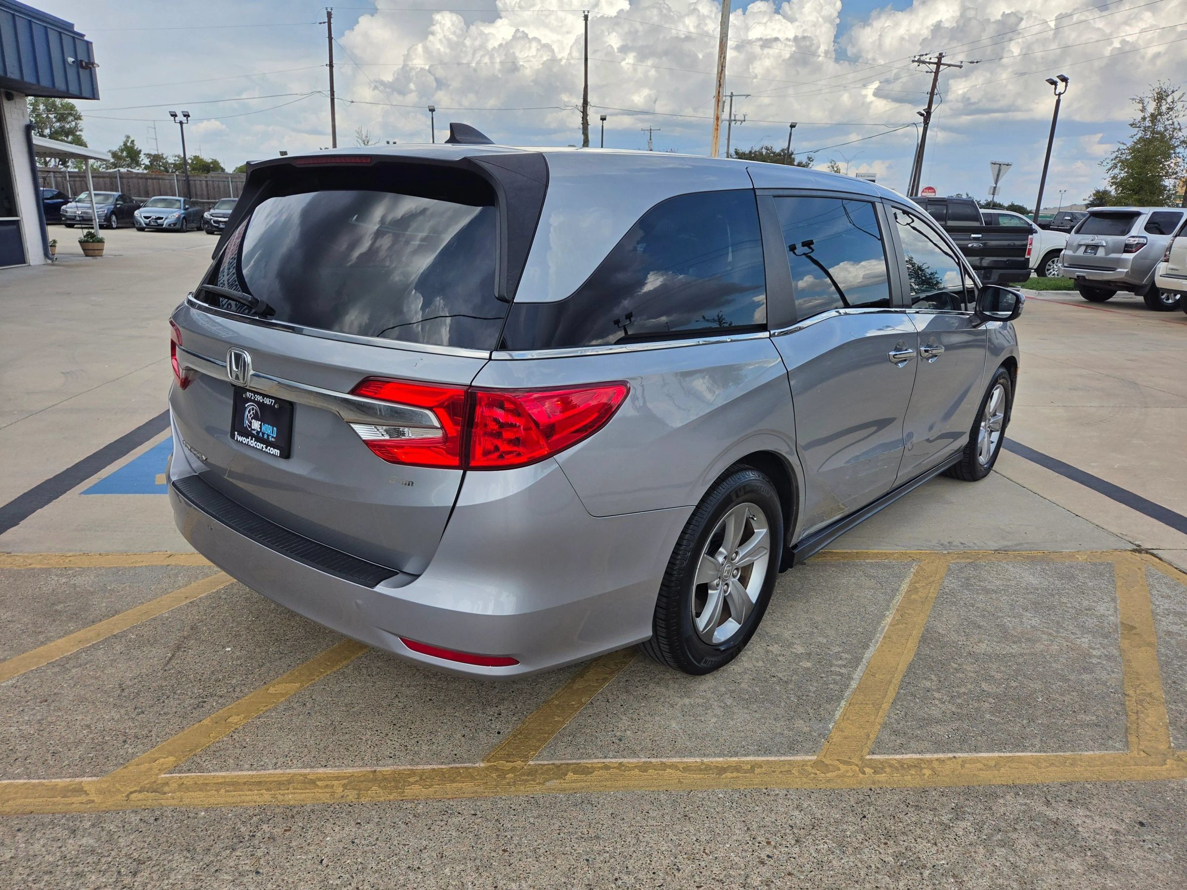 Used 2019 Honda Odyssey EX-L image 3