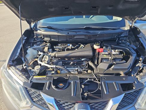 Used 2016 Nissan Rogue S AWD/4WD image 29