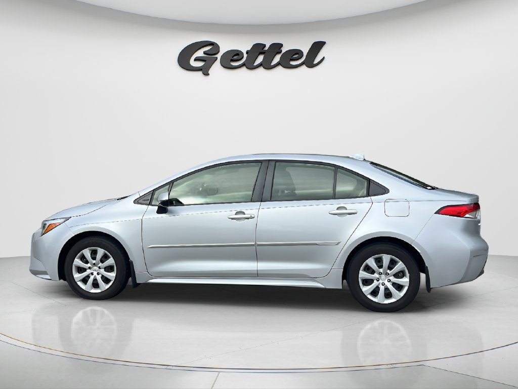 Used 2024 Toyota Corolla LE FWD image 8