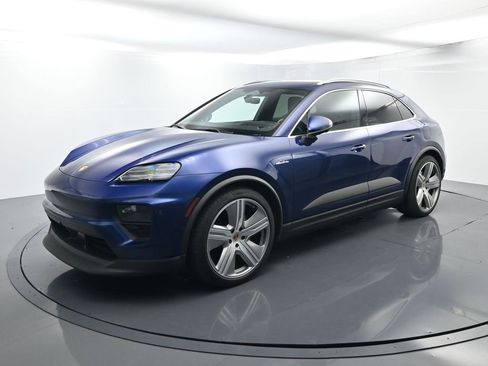 Certified 2024 Porsche Macan 4 Electric image 1