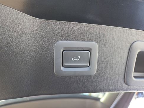 Certified 2025 MAZDA CX-5 Signature image 11