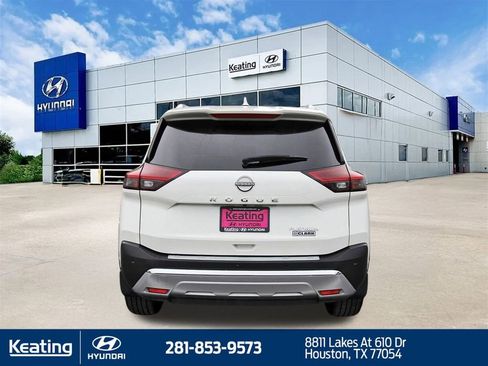 Used 2023 Nissan Rogue Platinum w/ Platinum Premium Package image 6