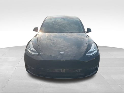 Used 2023 Tesla Model Y Long Range AWD/4WD image 8