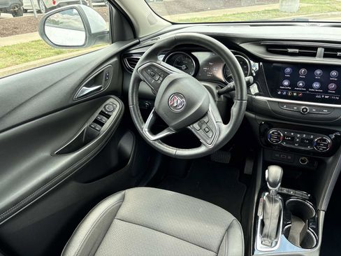 Used 2023 Buick Encore GX Select w/ Safety Package II FWD image 28