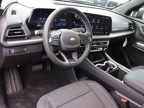 New 2026 Chevrolet Traverse LT image 6