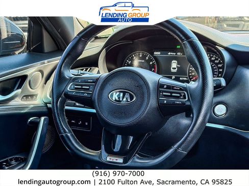 Used 2020 Kia Stinger GT1 RWD image 14