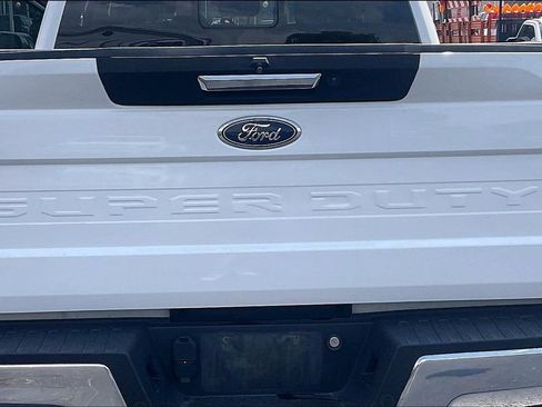 Used 2020 Ford F250 Lariat w/ Lariat Value Package AWD/4WD image 31