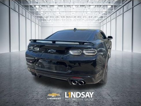 Used 2020 Chevrolet Camaro SS w/ LPO, Ground Effects Package RWD image 18