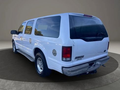 Used 2000 Ford Excursion Limited image 2