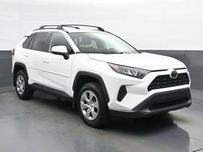Used 2021 Toyota RAV4 LE w/ Carpet Mat Package (TMS)