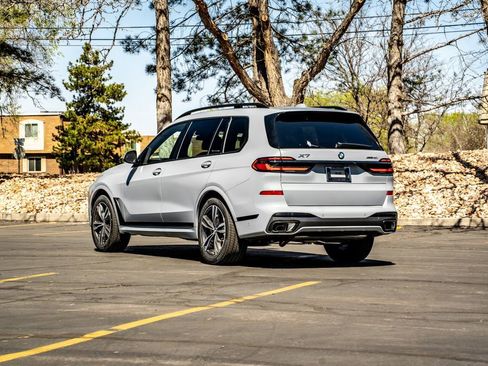 New 2026 BMW X7 xDrive40i w/ M Sport Package image 3