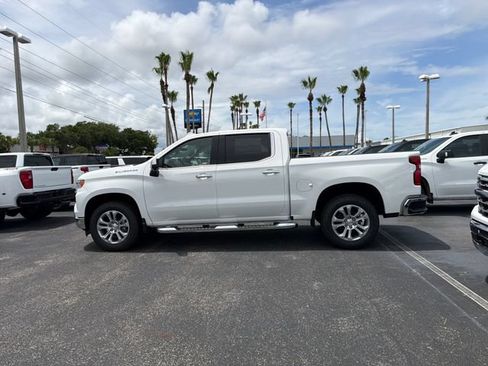 New 2026 Chevrolet Silverado 1500 LTZ w/ LTZ Premium Package RWD image 8