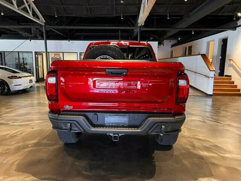 Used 2024 GMC Canyon AT4X w/ AT4X AEV Edition image 4