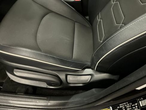 Certified 2024 Kia Forte GT-Line image 12