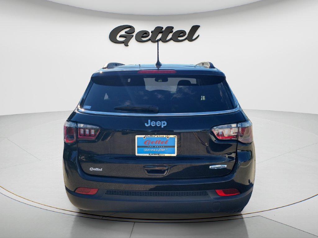 Used 2022 Jeep Compass Latitude FWD image 6