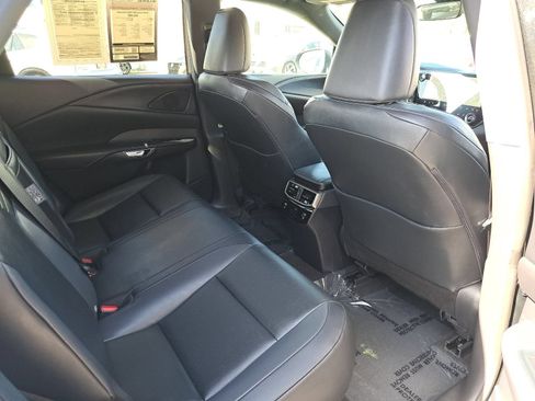 Used 2026 Lexus RX 350h w/ Convenience Package AWD/4WD image 11