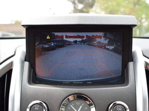 Used 2012 Cadillac SRX Luxury AWD/4WD image 15