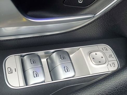 Used 2022 Mercedes-Benz GLE 350 4MATIC image 27