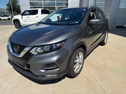 Used 2022 Nissan Rogue Sport SV w/ Technology Package AWD/4WD image 3