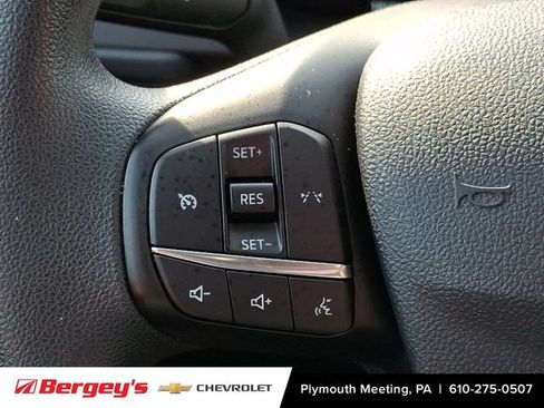 Used 2025 Ford Escape Active AWD/4WD image 23