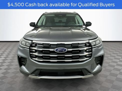 New 2026 Ford Explorer Active AWD/4WD image 2