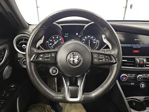 Used 2021 Alfa Romeo Giulia Ti Sport AWD/4WD image 18