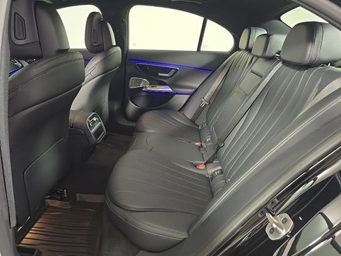 New 2026 Mercedes-Benz E 350 4MATIC Sedan image 15
