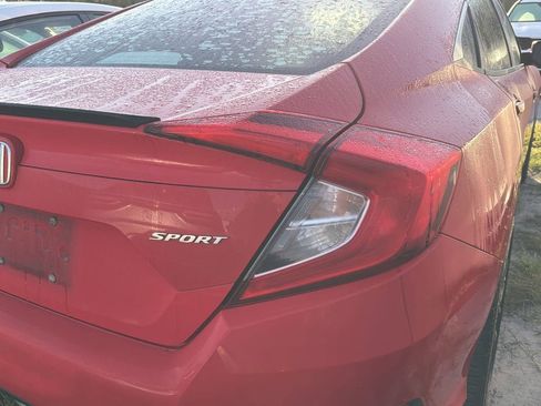 Used 2020 Honda Civic Sport image 11