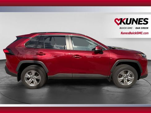 Used 2022 Toyota RAV4 XLE w/ Convenience Package AWD/4WD image 12