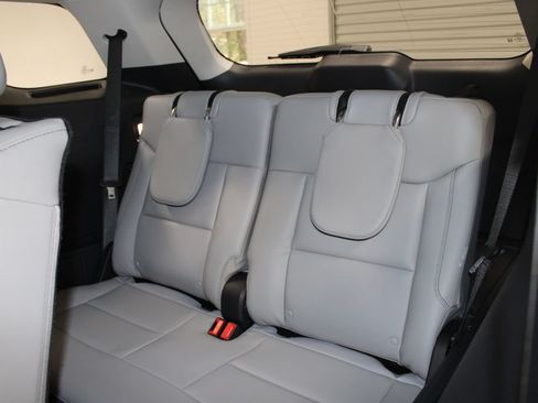 New 2026 Ford Explorer Active w/ Active Comfort Package RWD image 26