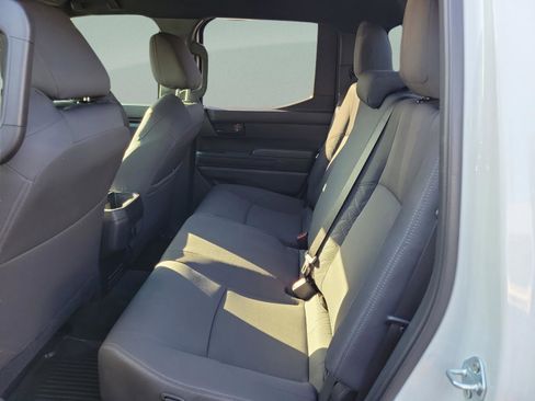Used 2024 Toyota Tacoma SR AWD/4WD image 12