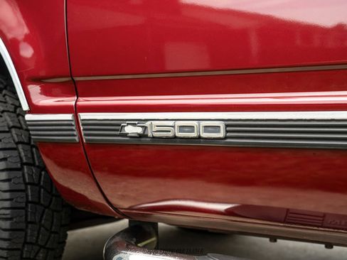 Used 1989 Chevrolet Silverado 1500 2WD Regular Cab image 68