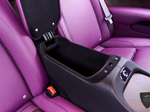 Used 2017 Rolls-Royce Wraith RWD image 52