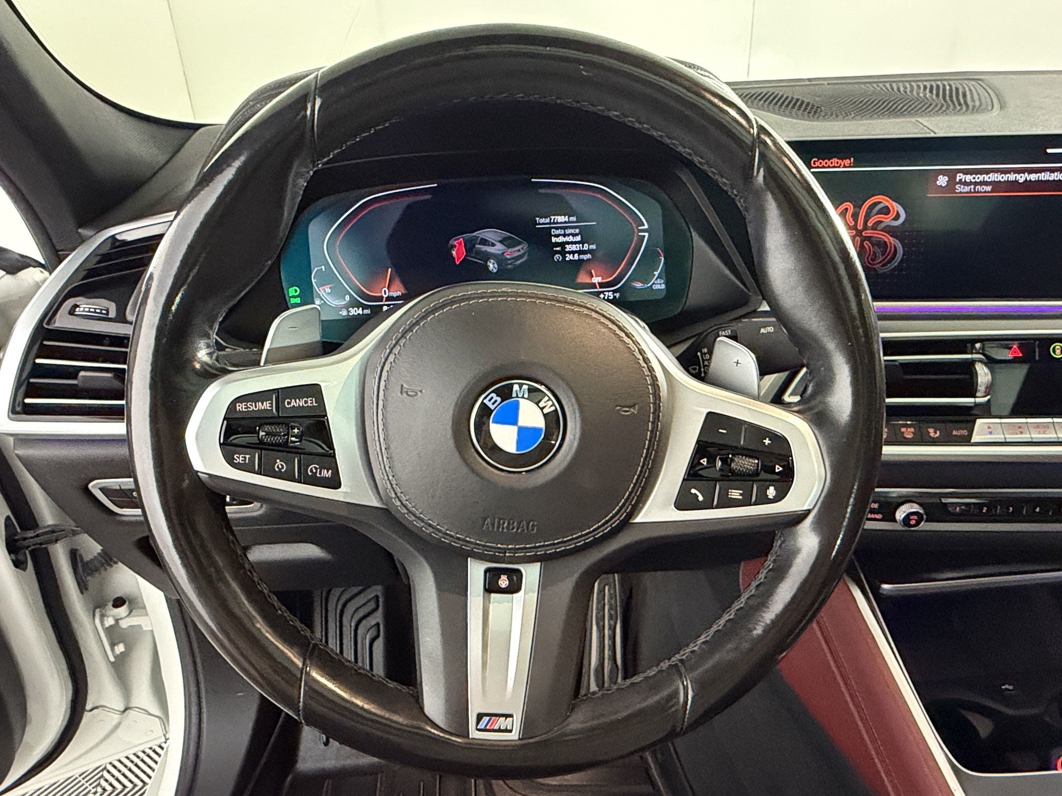 Used 2022 BMW X6 xDrive40i w/ M Sport Package AWD/4WD image 11