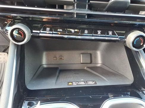 New 2026 Chevrolet Traverse Z71 w/ Enhanced Driving Package image 20