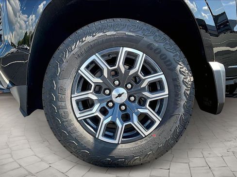 New 2026 Chevrolet Colorado Z71 w/ Technology Package image 12