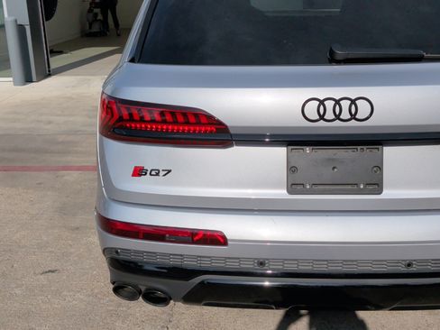 Certified 2022 Audi SQ7 Prestige w/ Prestige Package image 16