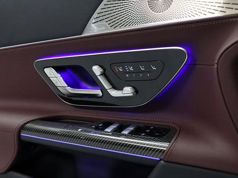 New 2026 Mercedes-Benz SL 63 AMG 4MATIC image 31