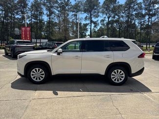 Certified 2024 Toyota Grand Highlander XLE video 2