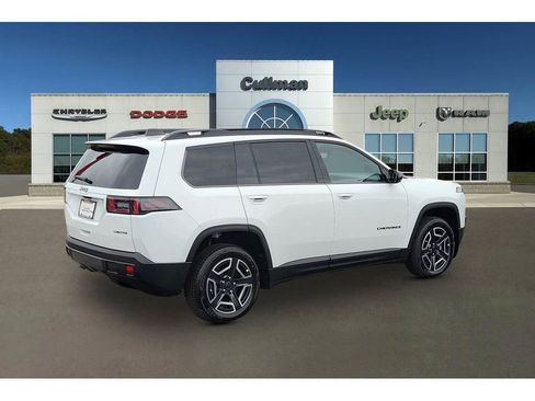 New 2026 Jeep Cherokee Limited image 3