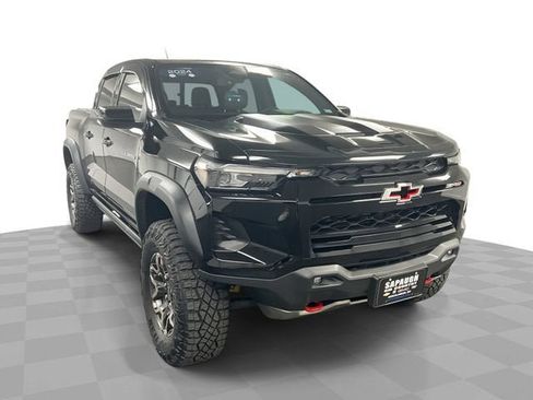 Certified 2024 Chevrolet Colorado ZR2 w/ ZR2 Convenience Package III AWD/4WD image 1