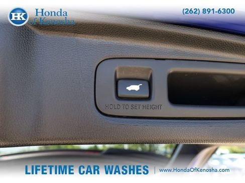 Used 2024 Honda CR-V EX-L image 25